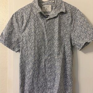 GUESS Men's Floral Blue Patterned Shirt